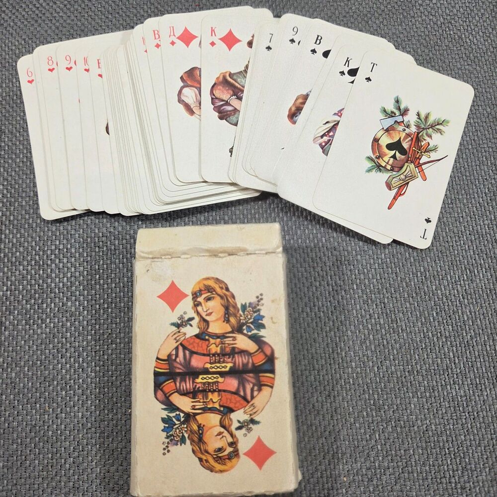 Vintage 1991 Soviet Russian Souvenir Playing Deck Complete 36 Cards USSR Slavic